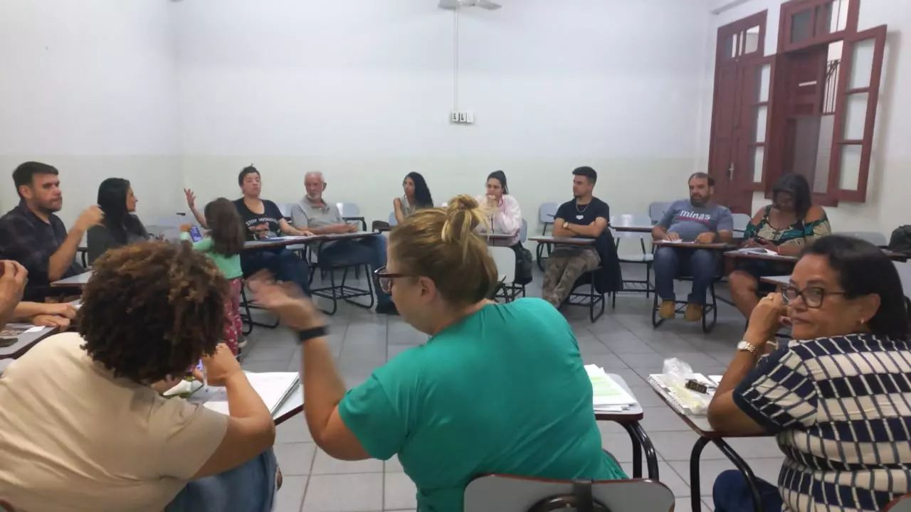 Conferência debate expectativas para políticas culturais em Santos Dumont